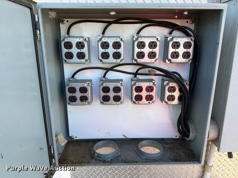 image for item FT6477 Conex shipping container