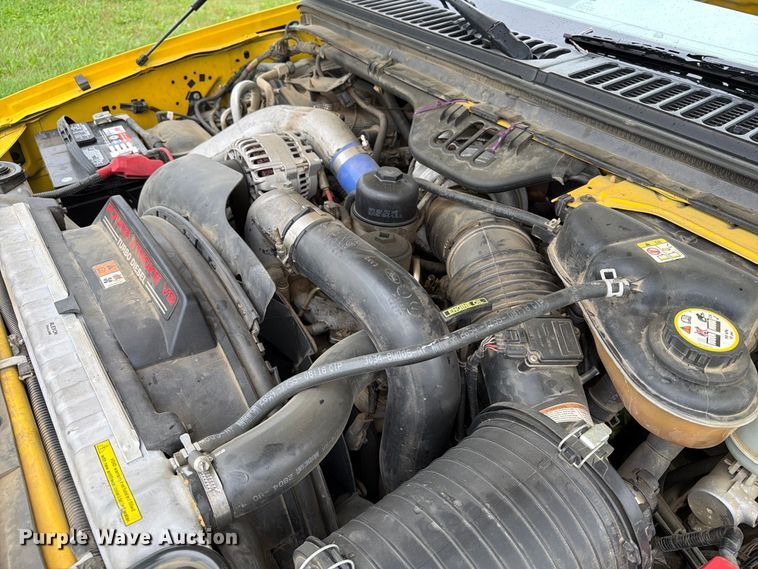 image for item FT6801 2005 Ford F350 Super Duty Amarillo Crew Cab pickup truck