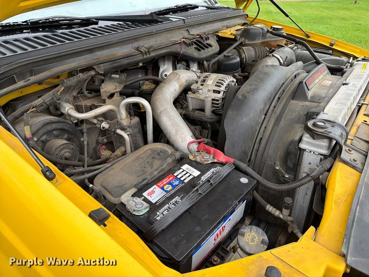 image for item FT6801 2005 Ford F350 Super Duty Amarillo Crew Cab pickup truck