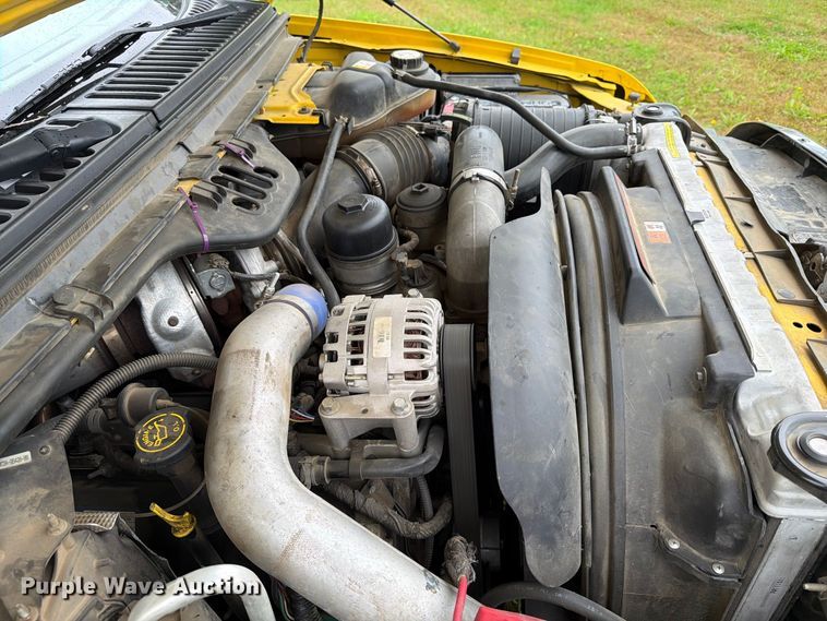 image for item FT6801 2005 Ford F350 Super Duty Amarillo Crew Cab pickup truck