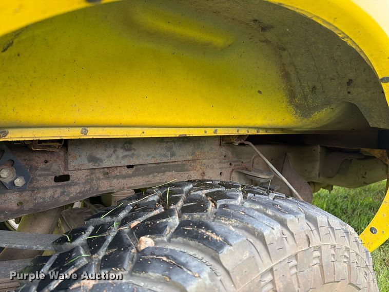 image for item FT6801 2005 Ford F350 Super Duty Amarillo Crew Cab pickup truck