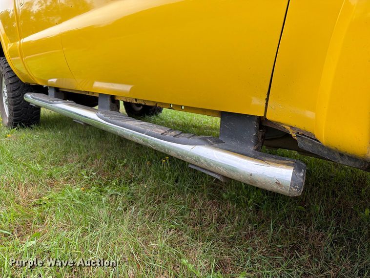 image for item FT6801 2005 Ford F350 Super Duty Amarillo Crew Cab pickup truck