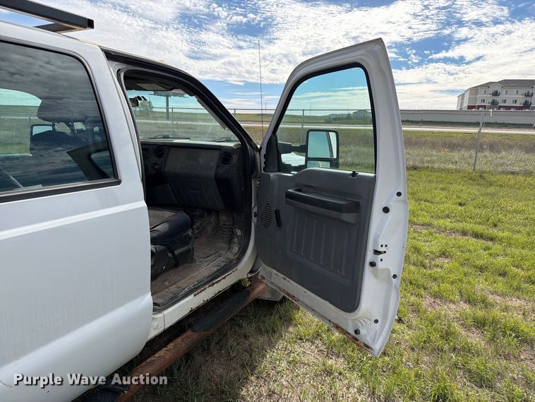 image for item FT6835 2012 Ford F350 Super Duty Crew Cab dump flatbed pickup truck