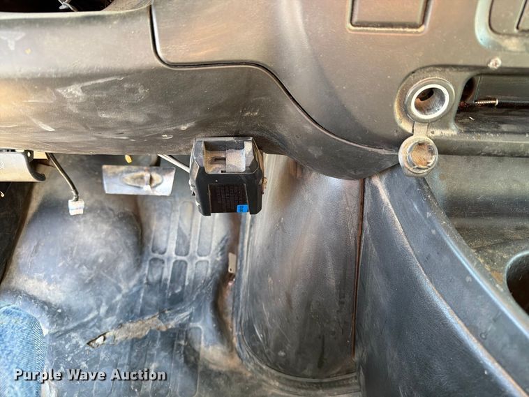 image for item FT6845 2007 Chevrolet Express 2500 van