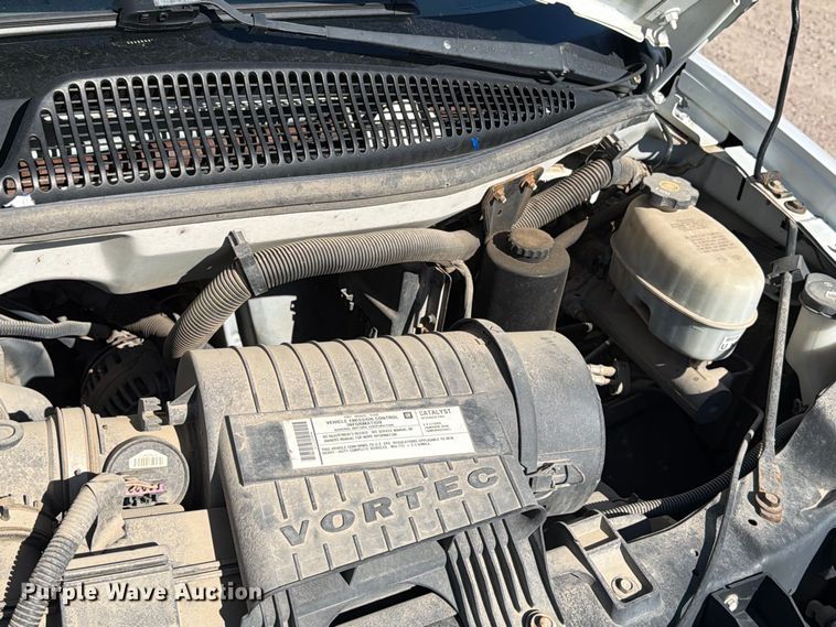 image for item FT6845 2007 Chevrolet Express 2500 van