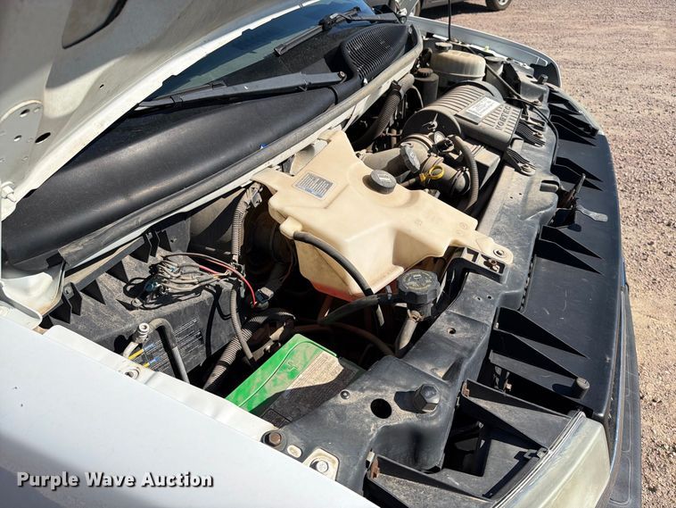 image for item FT6845 2007 Chevrolet Express 2500 van