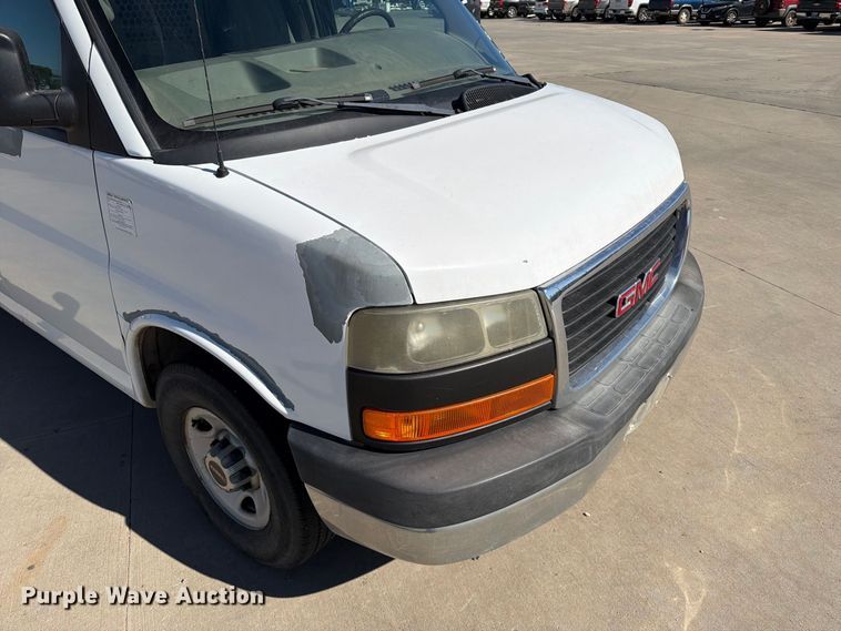 image for item FT6862 2012 GMC Savana 2500 