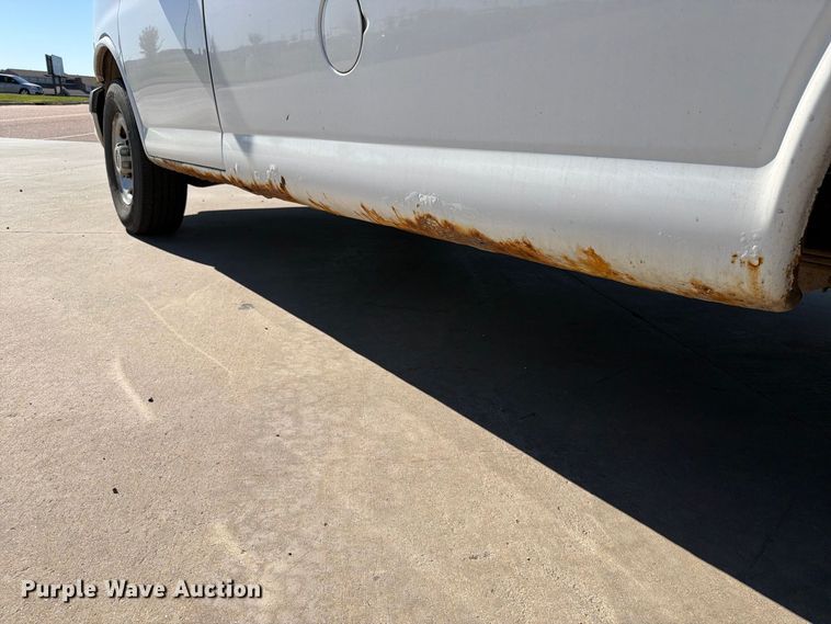 image for item FT6862 2012 GMC Savana 2500 