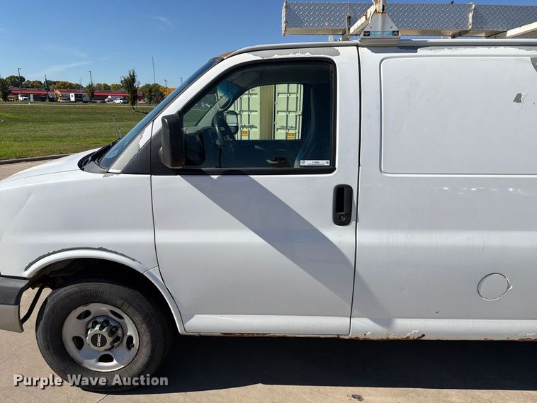 image for item FT6862 2012 GMC Savana 2500 