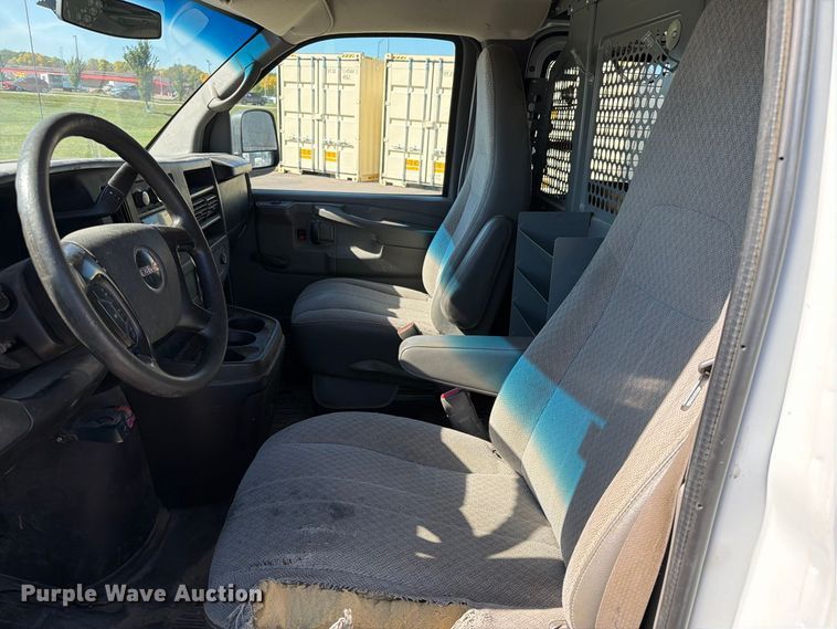 image for item FT6862 2012 GMC Savana 2500 