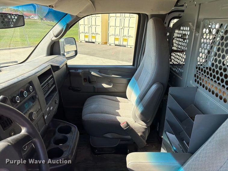 image for item FT6862 2012 GMC Savana 2500 