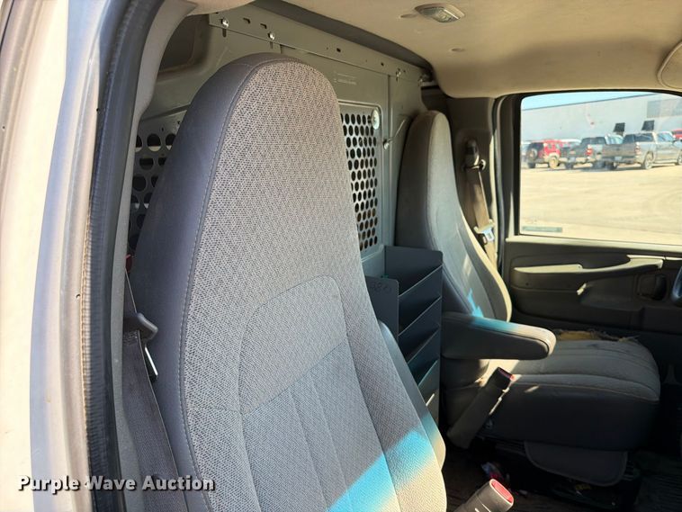 image for item FT6862 2012 GMC Savana 2500 