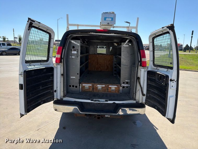 image for item FT6862 2012 GMC Savana 2500 