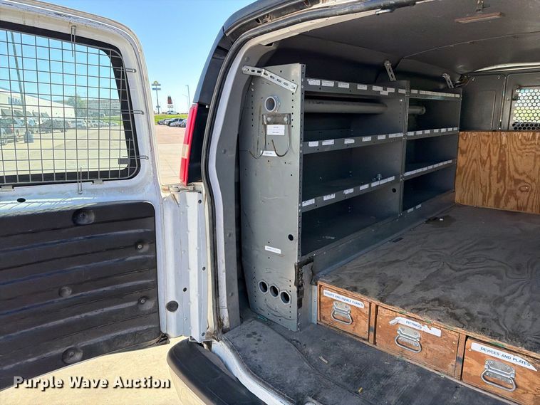 image for item FT6862 2012 GMC Savana 2500 