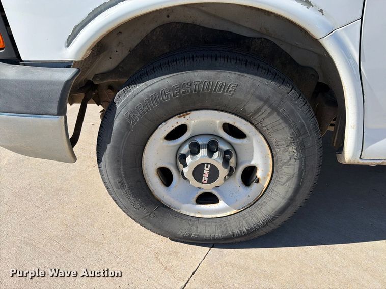 image for item FT6862 2012 GMC Savana 2500 