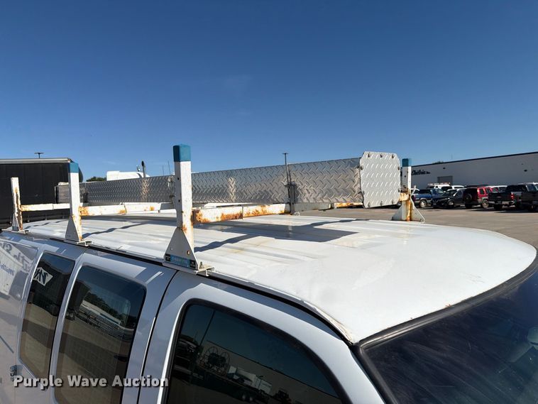 image for item FT6863 2009 Chevrolet Express 2500 