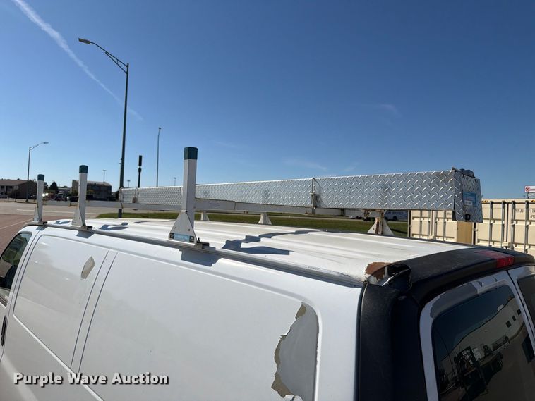 image for item FT6863 2009 Chevrolet Express 2500 