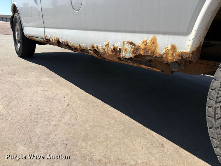 image for item FT6863 2009 Chevrolet Express 2500 