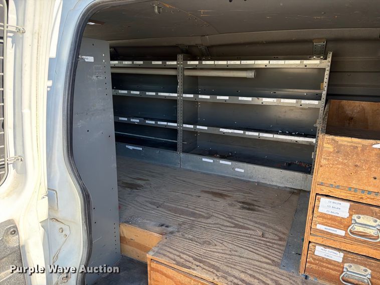 image for item FT6863 2009 Chevrolet Express 2500 
