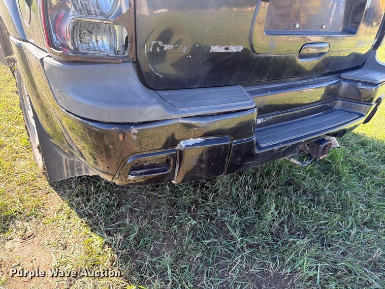 image for item FT7534 2003 Chevrolet Trailblazer SUV