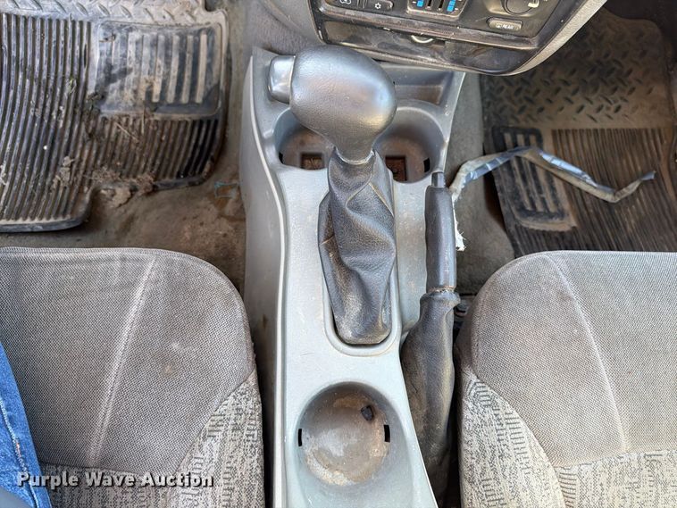 image for item FT7534 2003 Chevrolet Trailblazer SUV