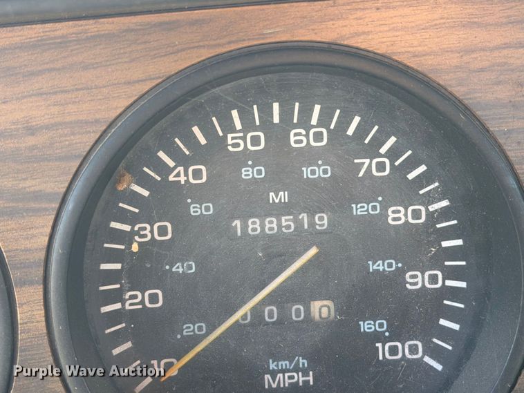 image for item FT7535 1993 Dodge W150 pickup truck