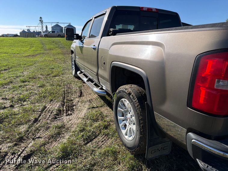 image for item FT7536 2015 GMC Sierra 1500 Crew Cab pickup truck