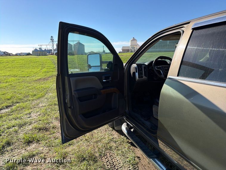 image for item FT7536 2015 GMC Sierra 1500 Crew Cab pickup truck