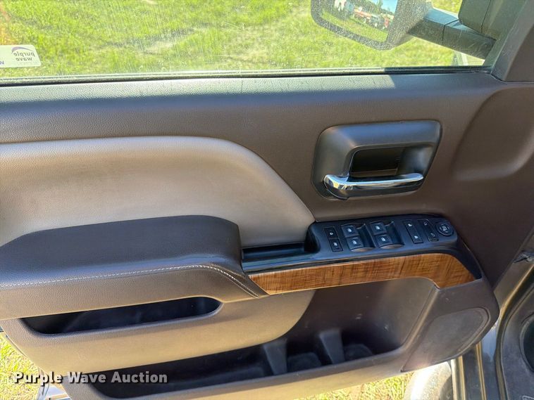 image for item FT7536 2015 GMC Sierra 1500 Crew Cab pickup truck