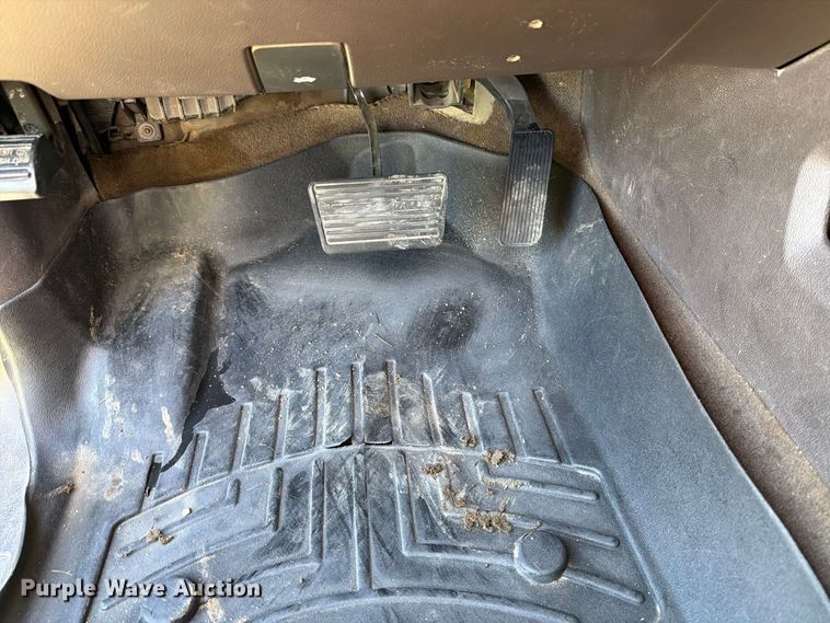 image for item FT7536 2015 GMC Sierra 1500 Crew Cab pickup truck