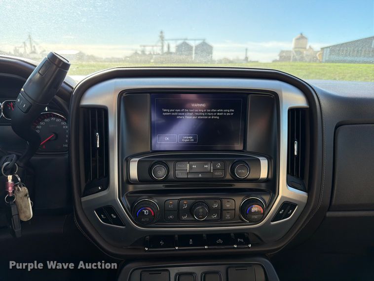 image for item FT7536 2015 GMC Sierra 1500 Crew Cab pickup truck