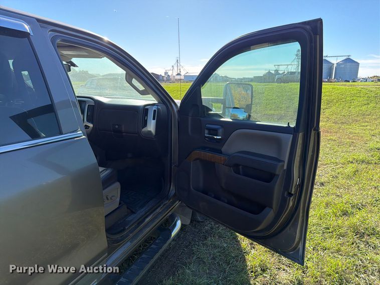 image for item FT7536 2015 GMC Sierra 1500 Crew Cab pickup truck