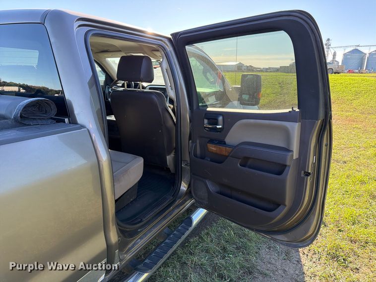 image for item FT7536 2015 GMC Sierra 1500 Crew Cab pickup truck