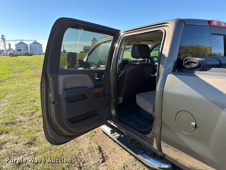 image for item FT7536 2015 GMC Sierra 1500 Crew Cab pickup truck