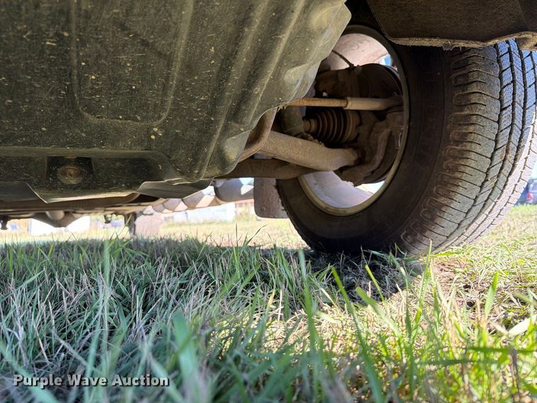 image for item FT7536 2015 GMC Sierra 1500 Crew Cab pickup truck