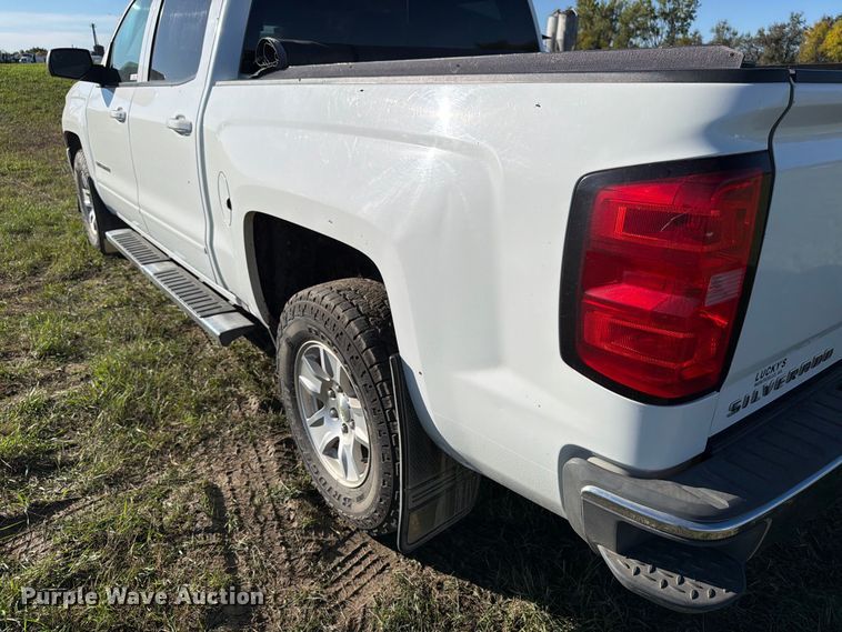 image for item FT7537 2017 Chevrolet Silverado 1500 Crew Cab pickup truck