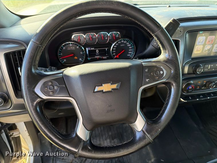 image for item FT7537 2017 Chevrolet Silverado 1500 Crew Cab pickup truck