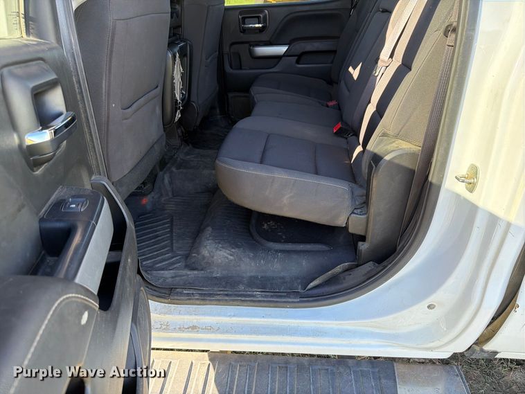 image for item FT7537 2017 Chevrolet Silverado 1500 Crew Cab pickup truck
