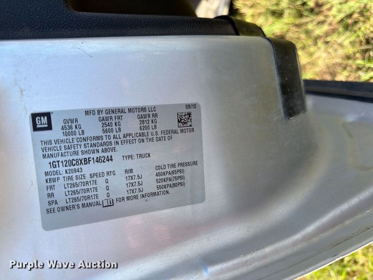 image for item FT7539 2011 GMC Sierra 2500HD Crew Cab pickup truck