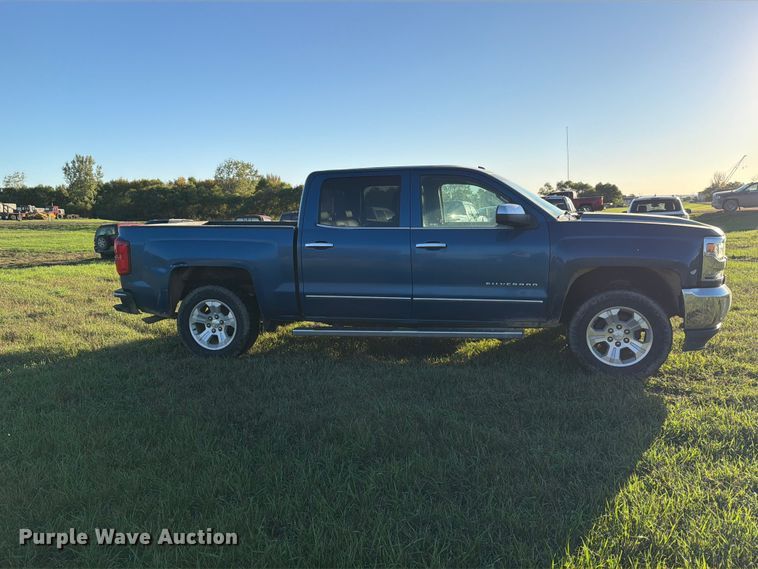 image for item FT7541 2018 Chevrolet Silverado 1500 Crew Cab pickup truck