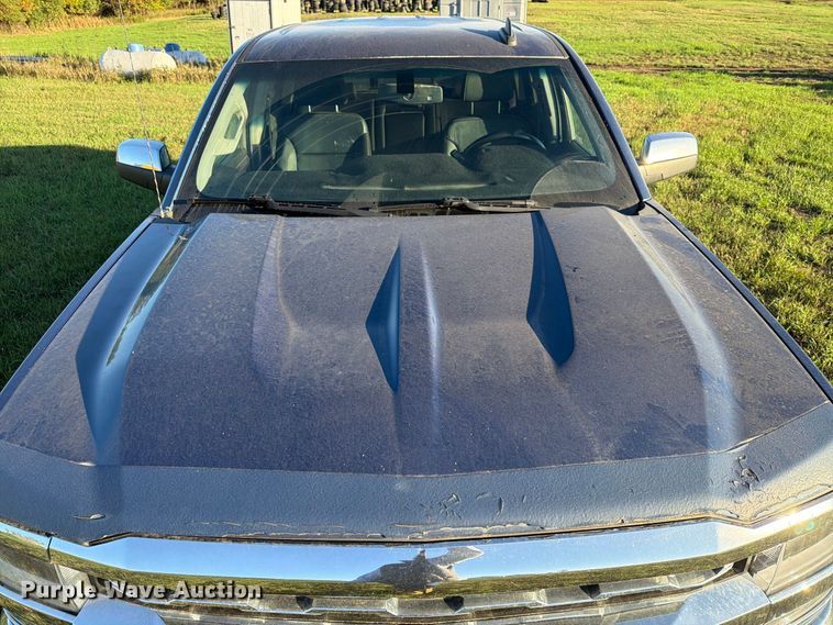 image for item FT7541 2018 Chevrolet Silverado 1500 Crew Cab pickup truck
