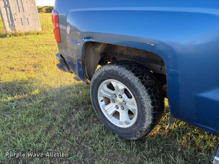 image for item FT7541 2018 Chevrolet Silverado 1500 Crew Cab pickup truck