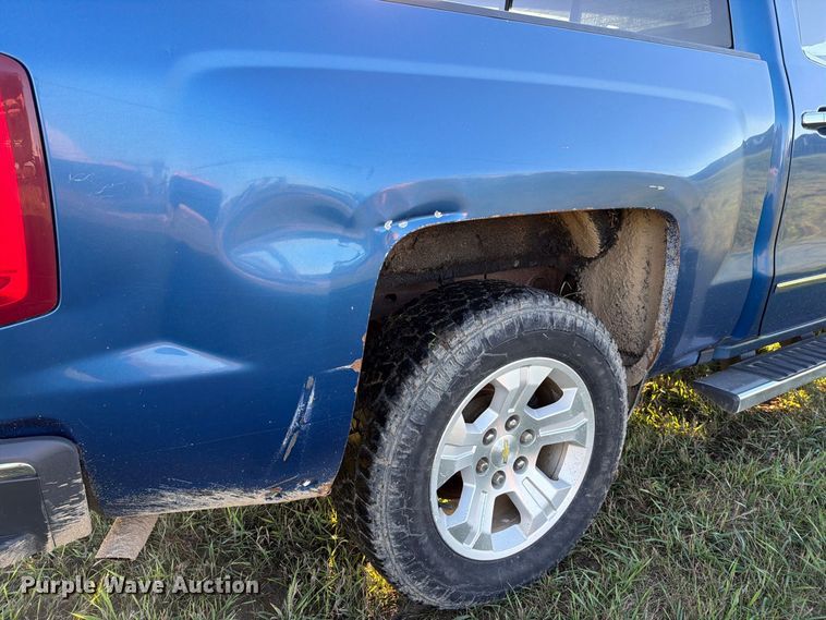 image for item FT7541 2018 Chevrolet Silverado 1500 Crew Cab pickup truck