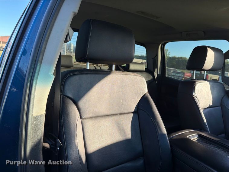image for item FT7541 2018 Chevrolet Silverado 1500 Crew Cab pickup truck