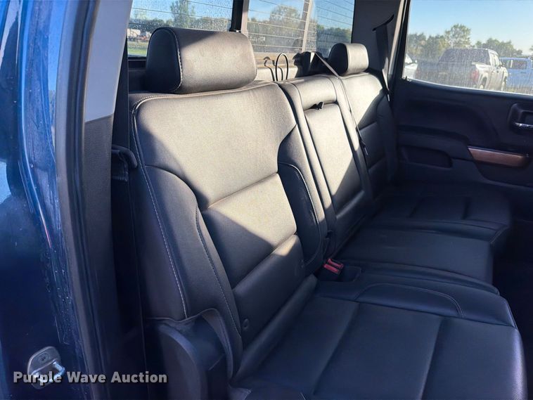 image for item FT7541 2018 Chevrolet Silverado 1500 Crew Cab pickup truck