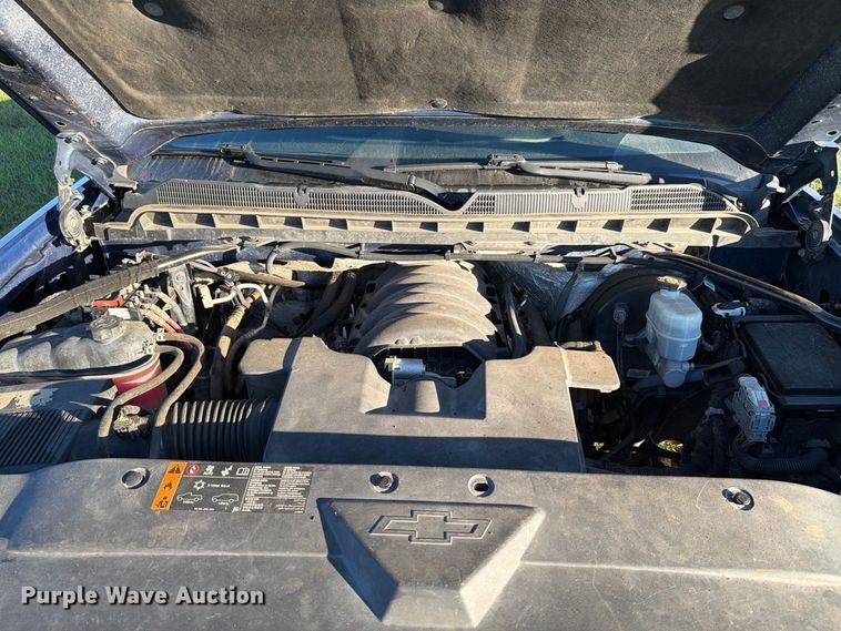 image for item FT7541 2018 Chevrolet Silverado 1500 Crew Cab pickup truck
