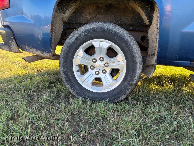 image for item FT7541 2018 Chevrolet Silverado 1500 Crew Cab pickup truck