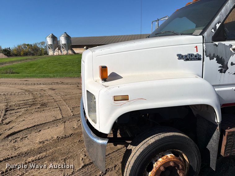 image for item FT7542 1992 GMC C6 water truck