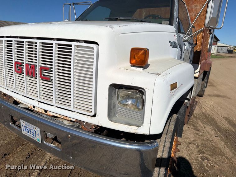 image for item FT7542 1992 GMC C6 water truck