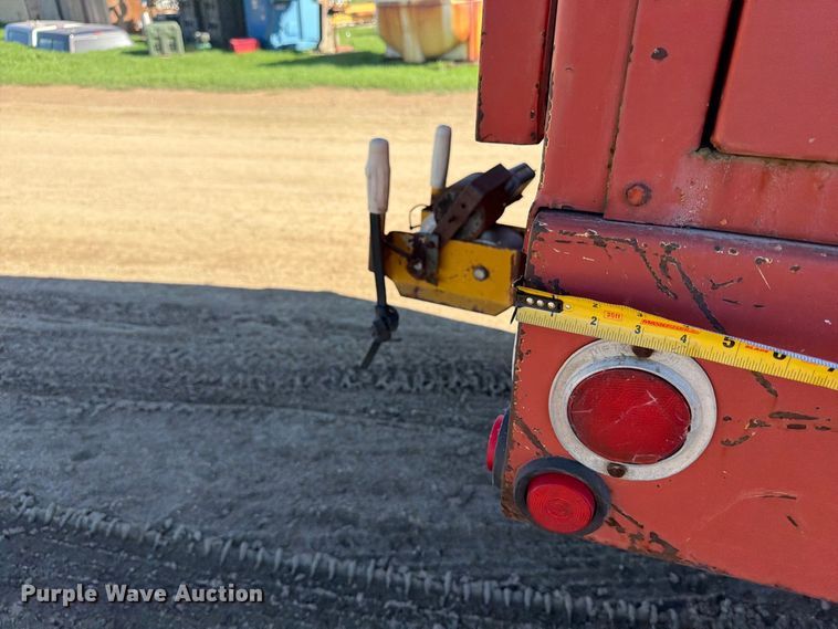 image for item FT7542 1992 GMC C6 water truck